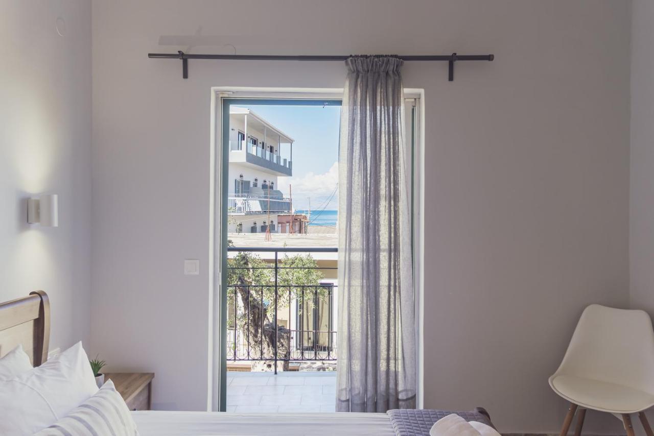 Maria Olga Apartments Benitses  Eksteriør bilde